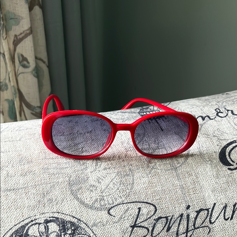 Juicy Couture Stylish Red Sunglasses
